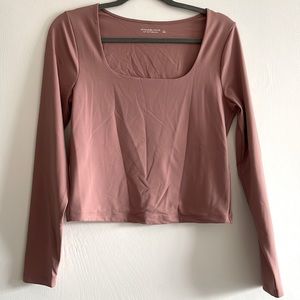 Abercrombie Soft AF Long Sleeve Seamless Slim top